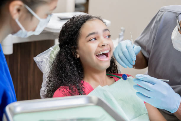 Best Emergency Tooth Extraction in Prieville, NC